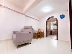 Blk 12 Holland Vista (Queenstown), HDB 3 Rooms #584969391